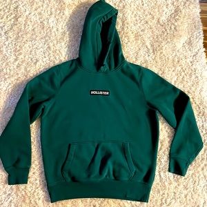 Large Mens Hollister green sweatshirt, used.